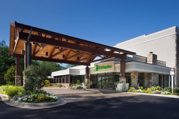 Holiday Inn Asheville East-Blue Ridge Pkwy by IHG image 1